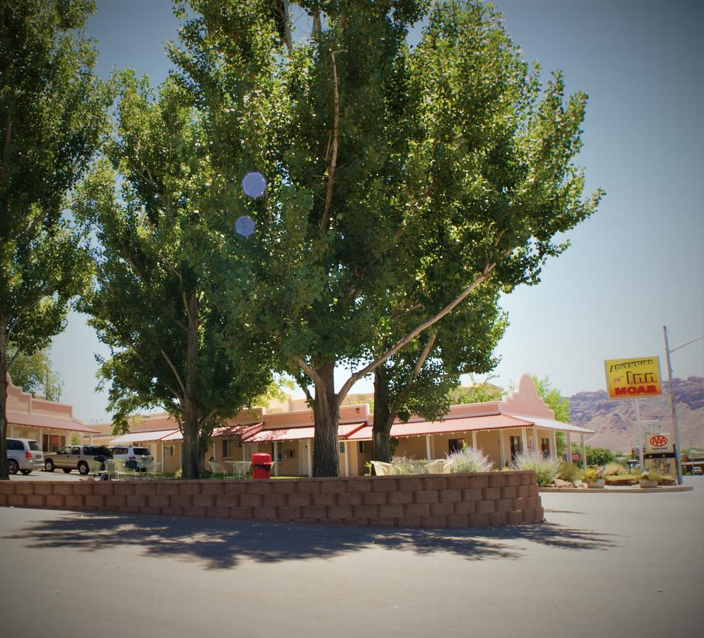 Adventure Motel 2*